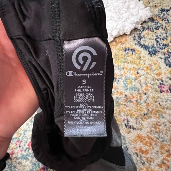 Women's Running Shorts - Picture 2 of 4